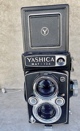 Yashica mat 124 - yashica, reflex