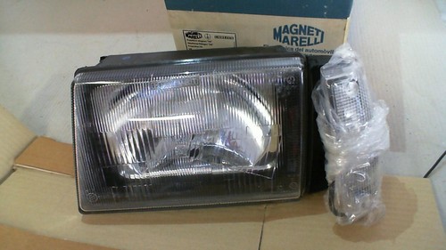 Faro anteriore sinistro - sinistro, lancia