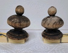Coppia Antichi Pinnacoli Fregi