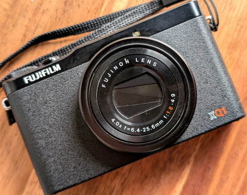 Fujifilm xq1 12mp zoom - fujifilm,