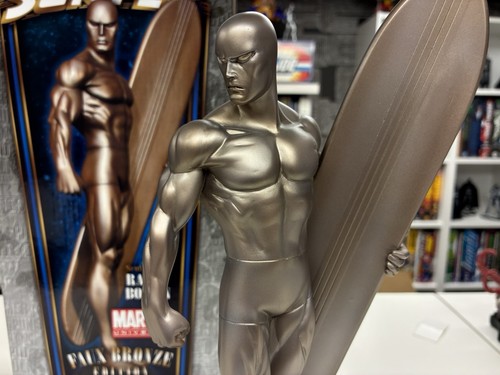 Bowen designs statua - bowen,