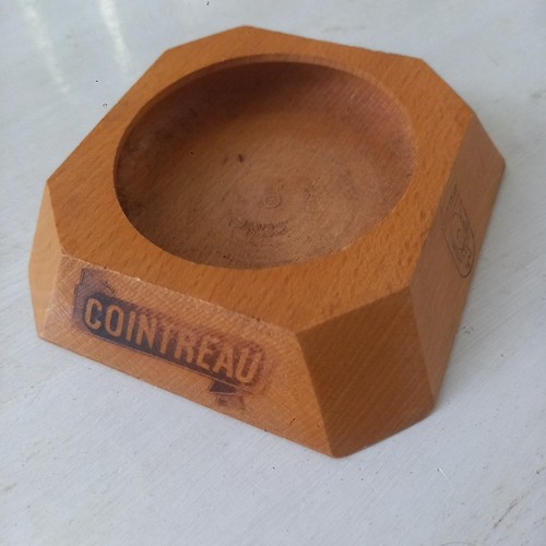 Cointreau sabot bois jetons - cointreau,