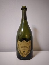 Bottiglia vuota champagne