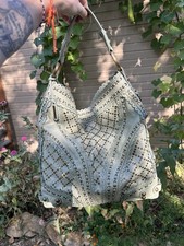 06 Isabella Fiore Stud Muffin