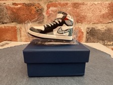 Nike Air Jordan x Dior Mini