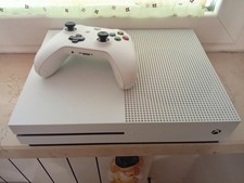 Microsoft Xbox One S 1TB