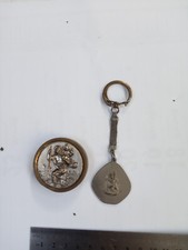 Calamita da cruscotto e portachiave con S. Cristoforo per auto epoca