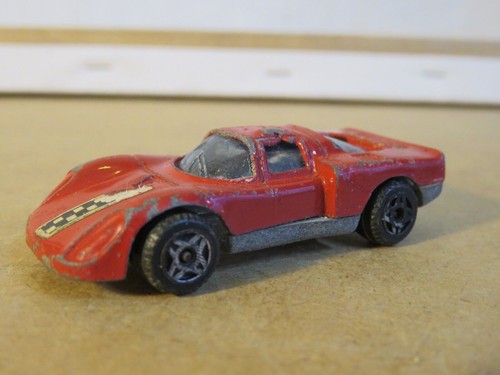 Vecchia automobilina