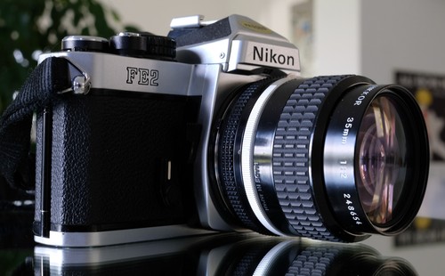 Nikon fe2 nikkor 35mm - 35mm, f/2