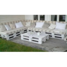 Divano angolare in legno con