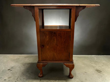 Comodino vintage foglia goccia