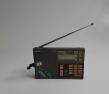 Sony ICF 7600D FM LM MW SW