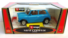 BURAGO GOLD COLLECTION  1:16  AUTO  MINI COOPER 1960 AZZURRO MADE IN ITALY  3309