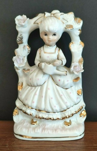 Statuina damina porcellana - in,
