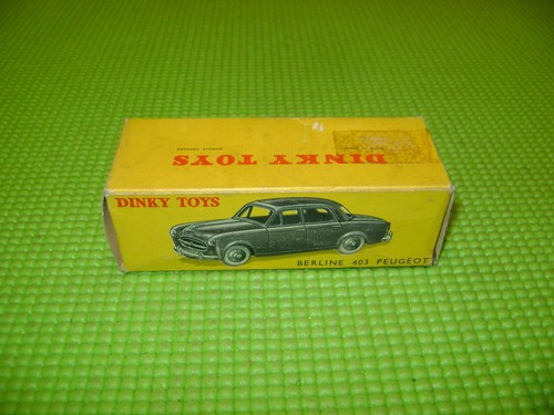 Dinky toys 24b peugeot - peugeot, 403