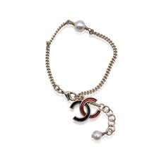 Autentico Bracciale Chanel Oro Chiaro Metallo Smalto Nero e Rosso Logo CC Catena