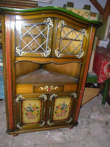 Angoliera tirolese dipinta - ,