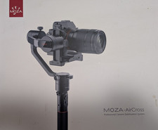 Stabilizzatore fotocamera Moza