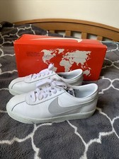 Vintage 1980s OG Box ☆ Nike