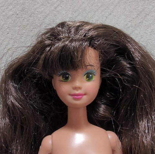 Barbie babysitter courtney - barbie,