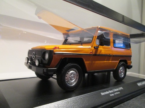 Mercedes benz g model - 1:18,