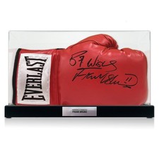 Guantone da boxe rosso firmato