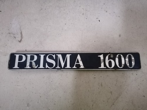 Lancia prisma 1600 - lancia, fregio
