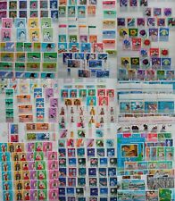 (II) Serie di francobolli e/o