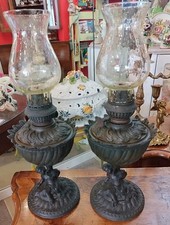 Coppia Di Antiche Lucerne Veneziane Ad Olio In Bronzo