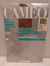 Vintage  Pantyhose Cameo Sheer