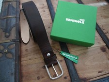 brown leather belt blackhead