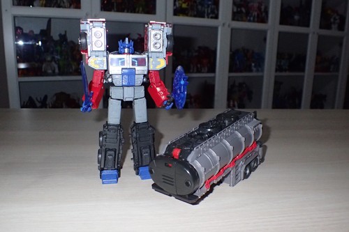 Transformers genertions legacy - transformers,