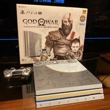 Console gioco PS4 Pro God of
