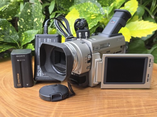 1014338 videocamera sony - 1014338,