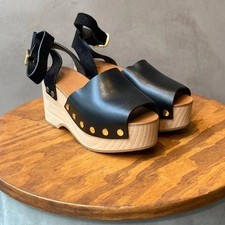 Sandali con zoccoli plateau