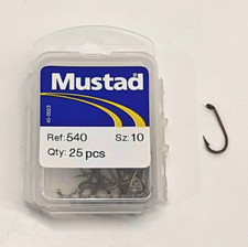 Ami con occhiello MUSTAD -