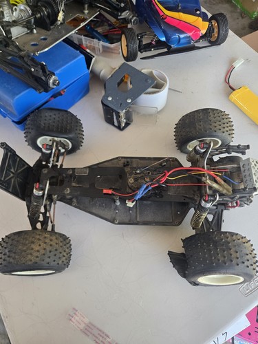 Camion kyosho fuorilegge - camion,