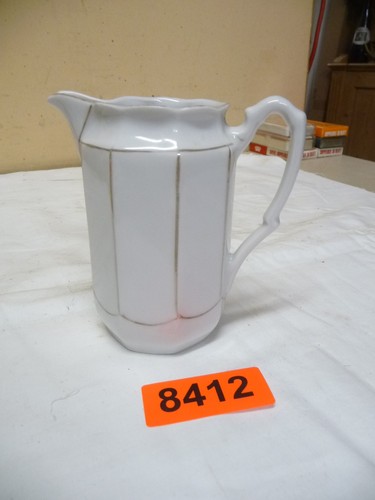 8412 antica lattiera - .,