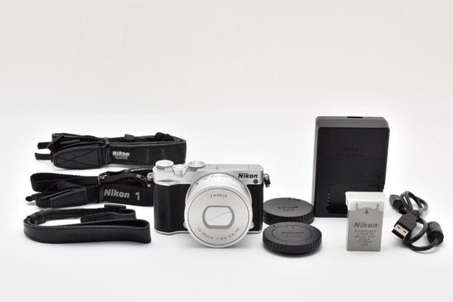 Nikon fotocamera - j5,