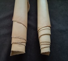 2 PEZZI di VERA PELLE CAVALLO 1/2 Avancorpo CONCIA AL VEGETALE NATURALE SCAMPOLO