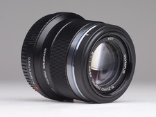 Olympus M.Zuiko Digital 45 mm