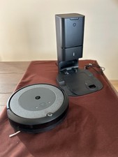 Aspirapolvere iRobot Roomba i4+ wi-fi nero