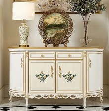Credenza classica bianca