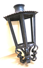 LAMPIONE IN FERRO BATTUTO