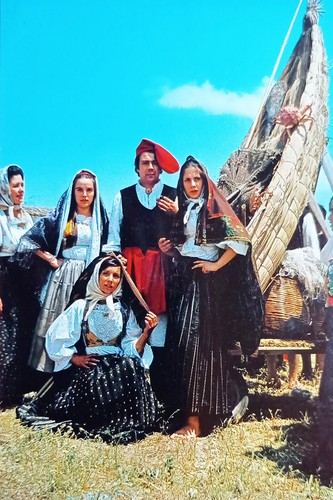 Cartolina costumi sardi - sardi,