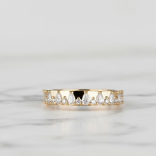 Fascia pera e taglio tondo