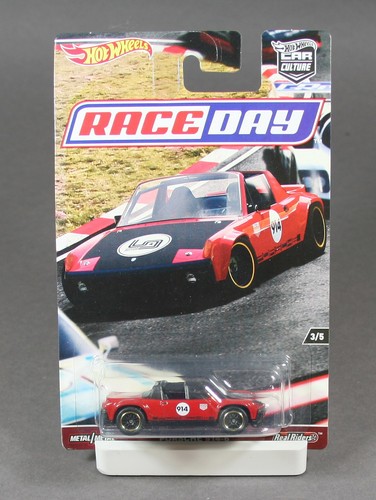 Hot wheels race day porsche - race,