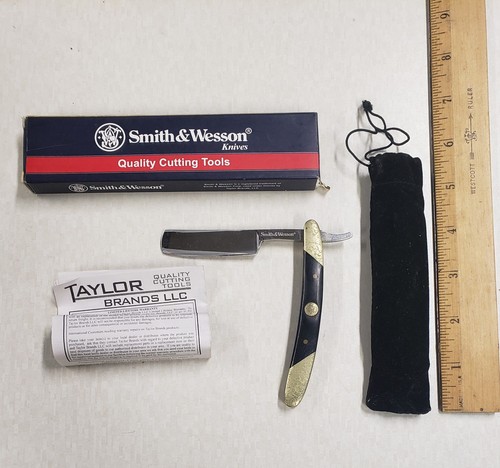 Coltello stile rasoio dritto