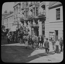 LYNTON COACH AT ROYAL CLARENCE