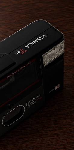 Yashica carl zeiss - yashica, tessar